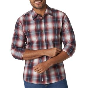 Wilderness Flannel Plaid long sleeve button down shirt size L